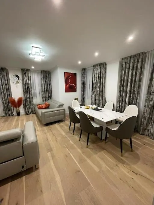 3 Bed Smart Home - Canary Wharf Londres